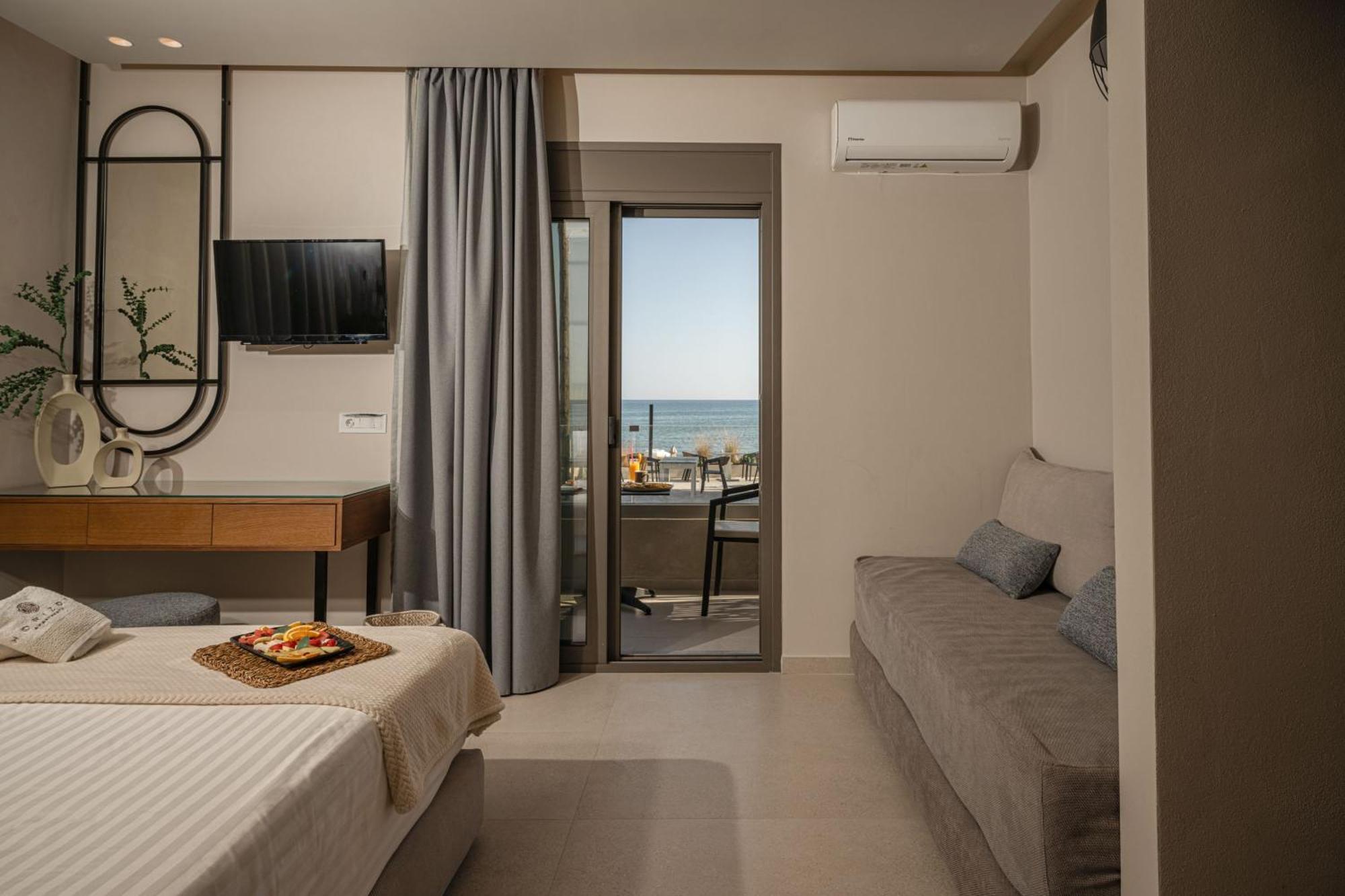 Horizon Apartments - Beachfront Luxury, By Zantewize 라가나스 외부 사진